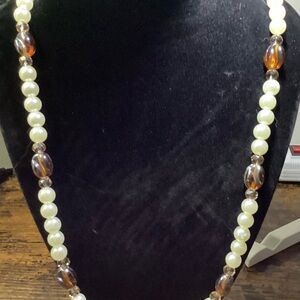 Beaded bracelet with necklace